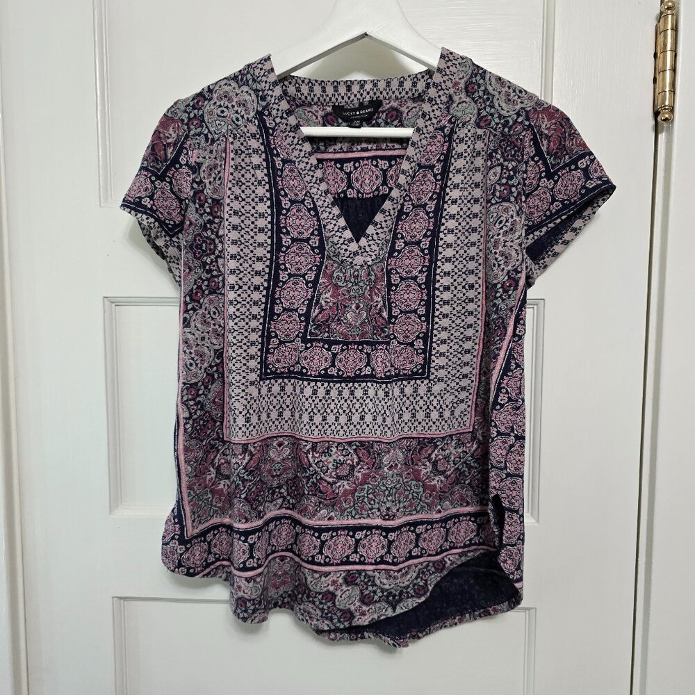Lucky Brand Boho Purple and Black v-Neck T-Shirt - Small